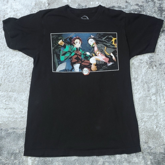 Demon Slayer Graphic T-shirt - Picture 1 of 4
